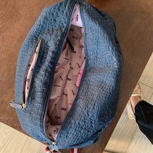 Stella & Dot Crush It Double Take Duffle. Excellent condition.